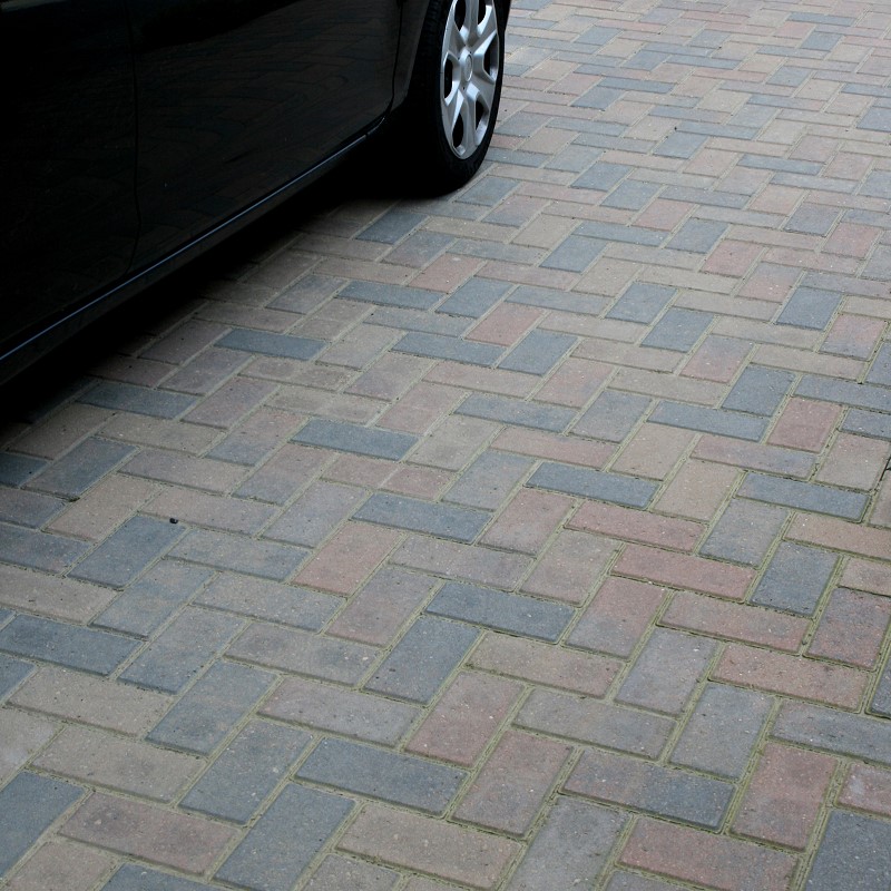 Tremico Betonstraatsteen Oud Bont keiformaat 21x10,5x7cm - 206881 tremico bkk 7 cm oud bont 50001839 - Tremico Oud Bont 21x10,5x7cm