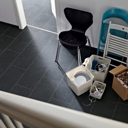 Meister laminaat LB150 Leisteen antraciet 6137 - 6137 laminate lb150 ambiente 01 600x411 - Meister LB150 Leisteen antraciet 6137