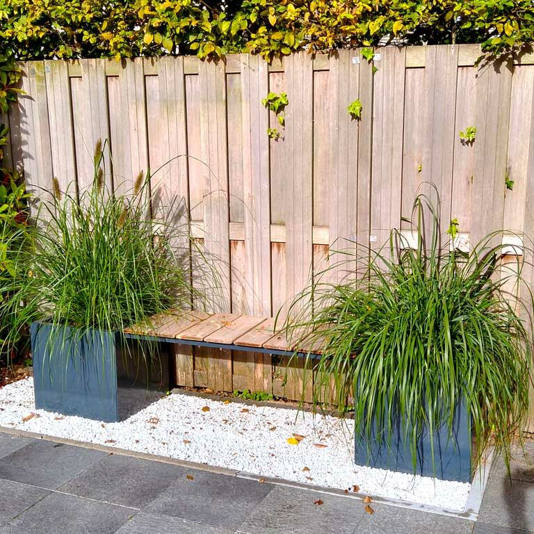 Gepoedercoat Staal Plantenbak Met Bankje Vegas Miami - Pbpcvemiral7016 - Gepoedercoate Plantenbak Vegas Miami