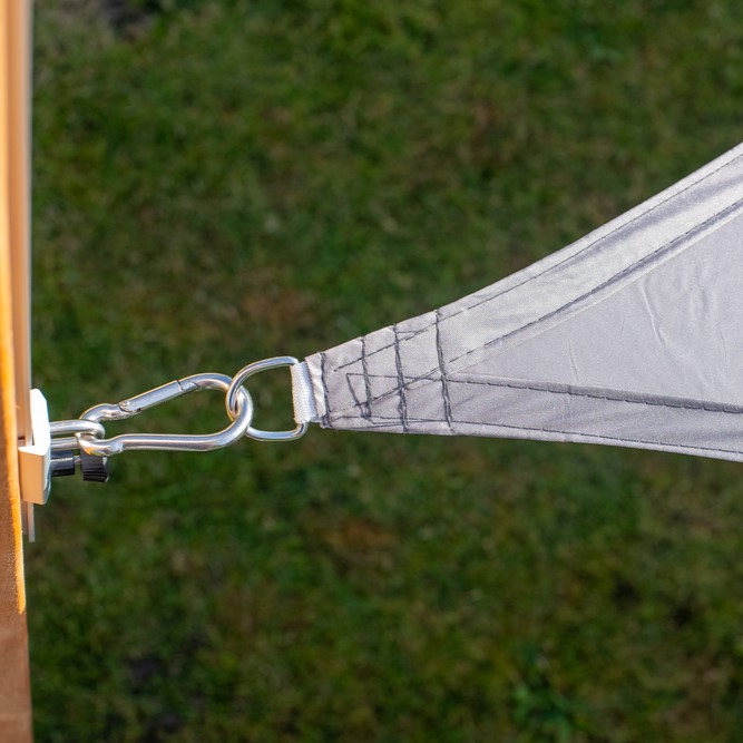 Zonnedoek Waterdicht Grijs Vierkant 4x4m - 160gr/m2 - Schaduwdoek grijs closeup 2 1 - Zonnedoek Waterdicht Grijs 4x4m
