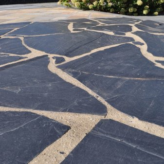 Flagstones Ultra Black dikte 3-4cm - Flagstones ultra black 2 1 - Flagstones Ultra Black