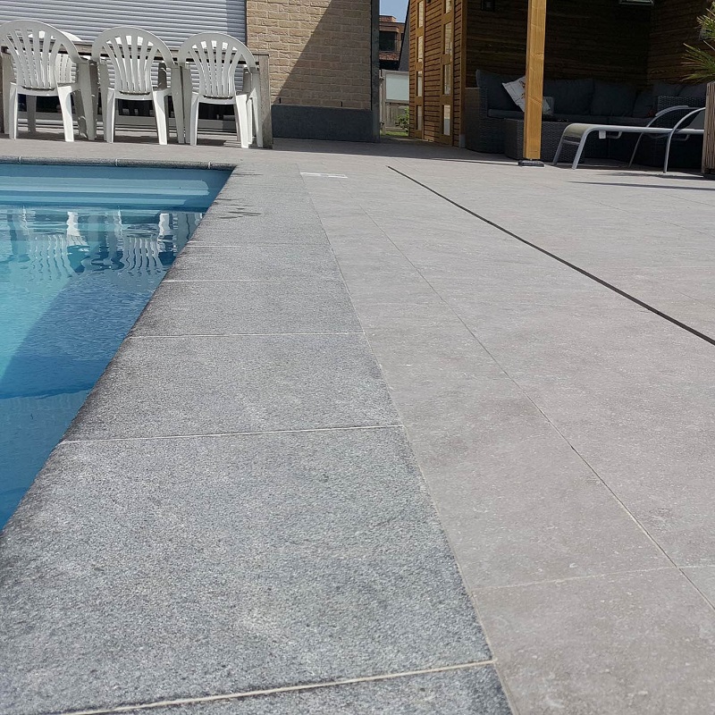 Zwembadrand Tibet Dark Grey Bullnose 60x30x3cm - Zwembadrand tibet dark grey bullnose 2 2 - Zwembadrand Tibet Dark Grey Bullnose 60x30x3